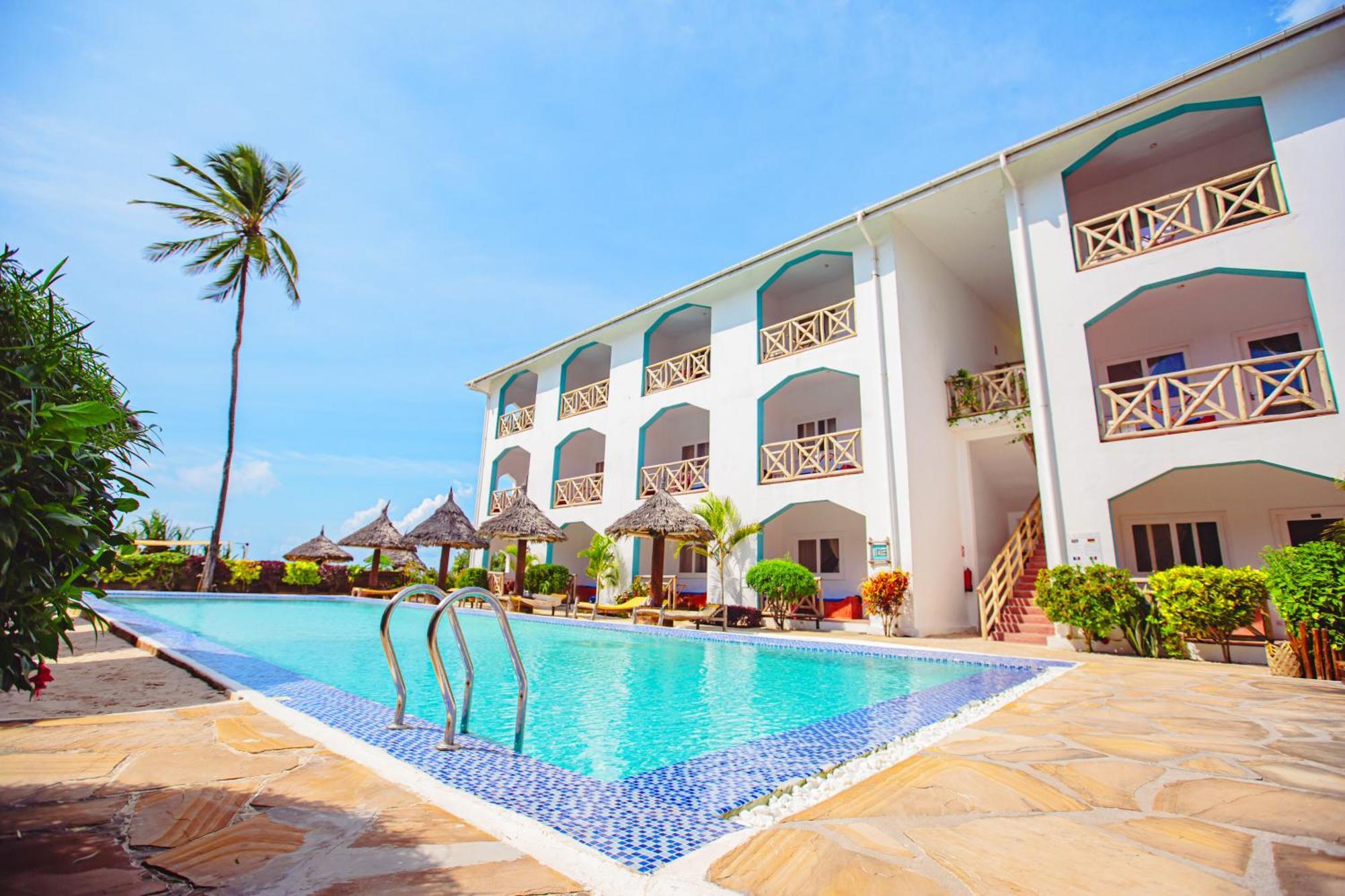 Ahg Sun Bay Mlilile Beach Hotel Matemwe  Exteriör bild