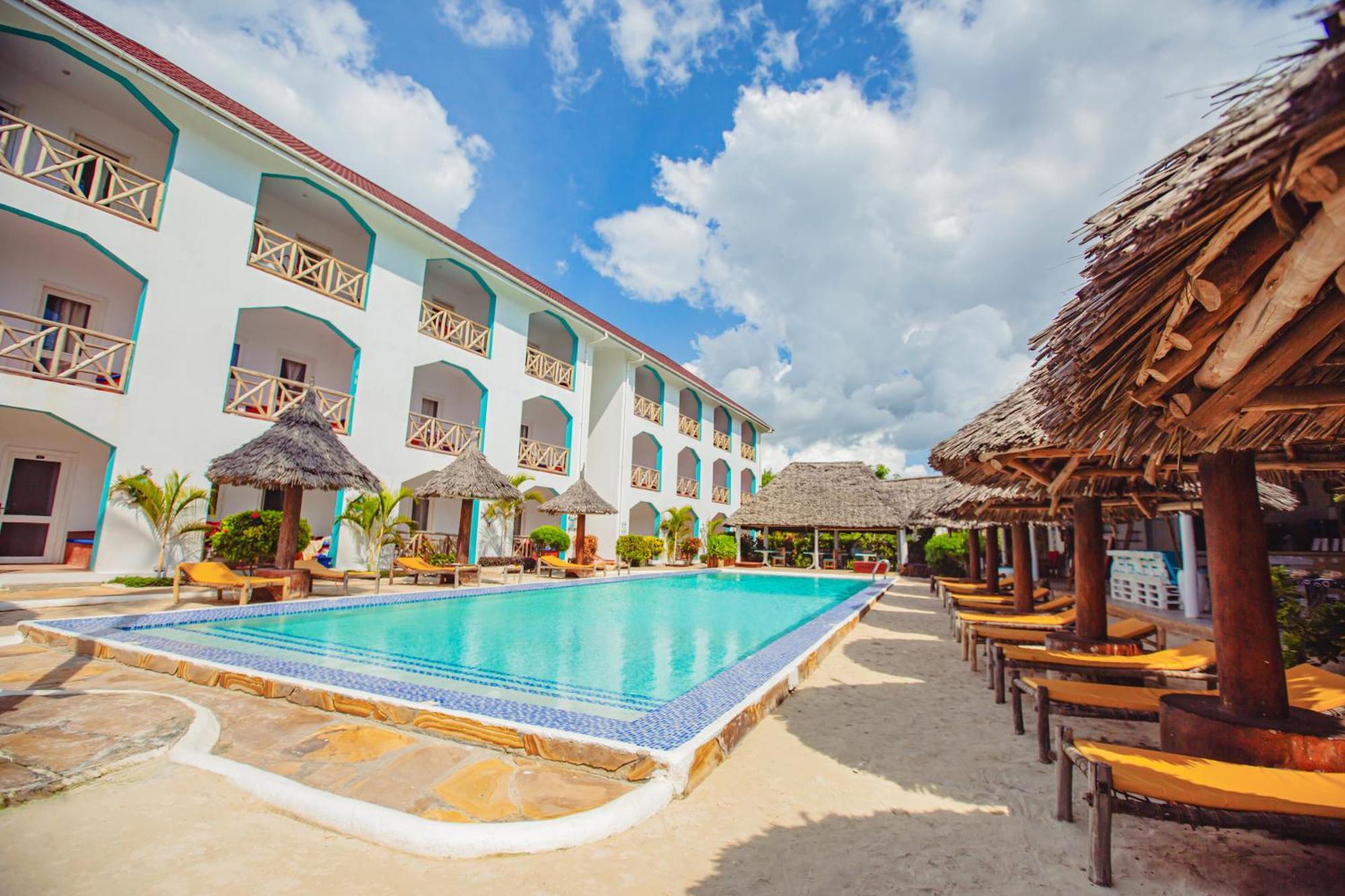 Ahg Sun Bay Mlilile Beach Hotel Matemwe  Exteriör bild